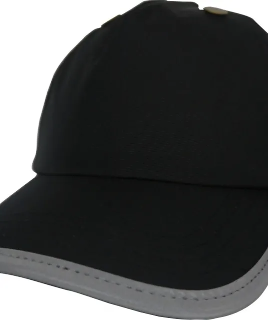 YTFC100 - Bump 5 panels Cap Black