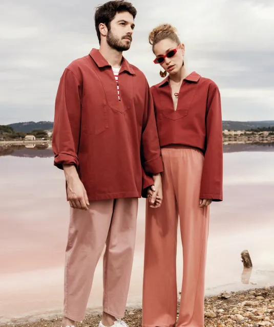 K561 - Marinejas Brick Red