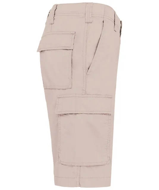 K755 - Lichte herenbermuda met diverse zakken Beige