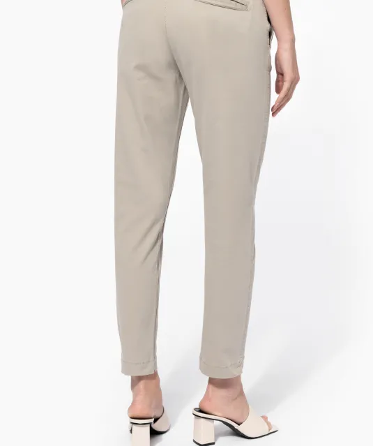K749 - Enkelhoge broek voor dames Beige
