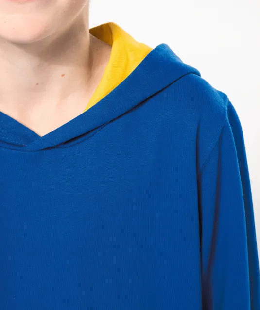 K453 - Kinder Sweater met gecontrasteerde capuchon Black / Red