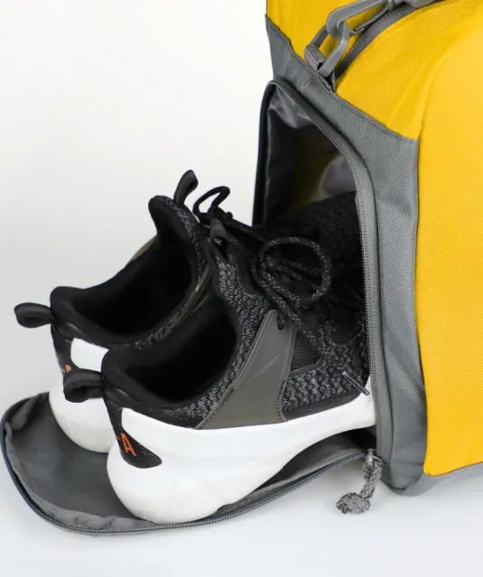 SPORT BAG LARGE Geel