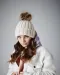 B412 - Pompon beanie Classic Red